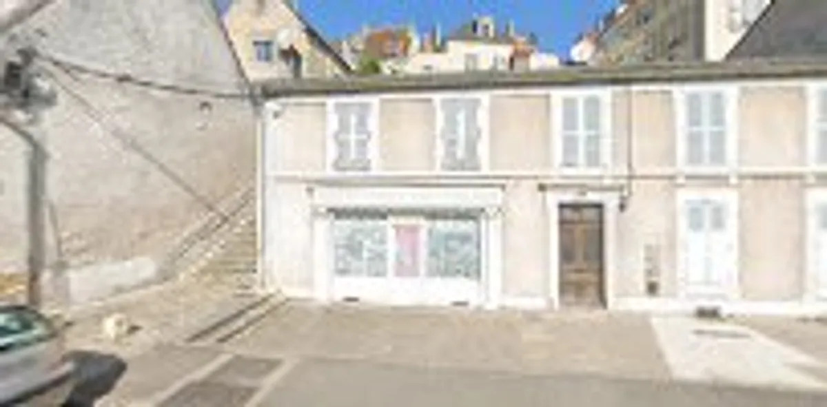 Full Nevers Conciergerie/café laverie