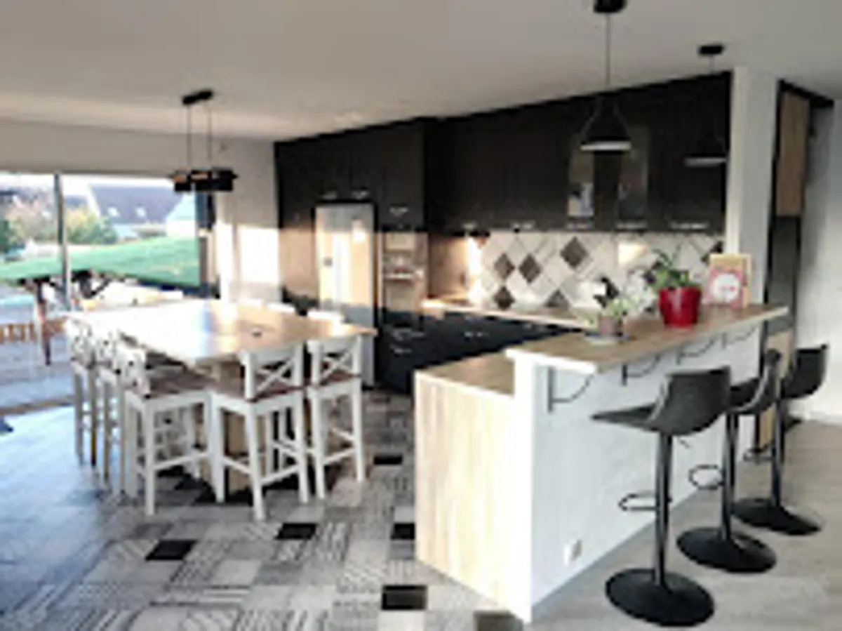 Loc & Smile Conciergerie - Location Courte Durée