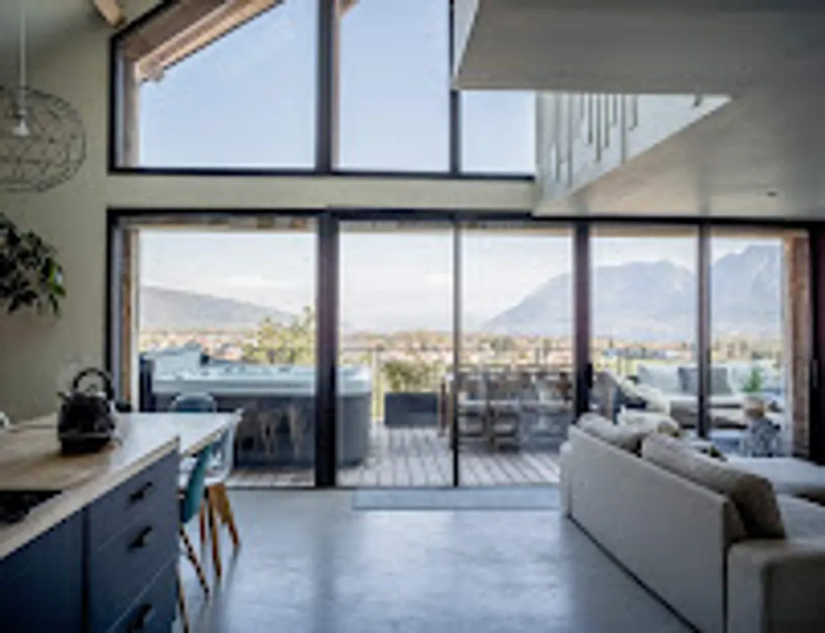 Venez Chez Vous Property Management